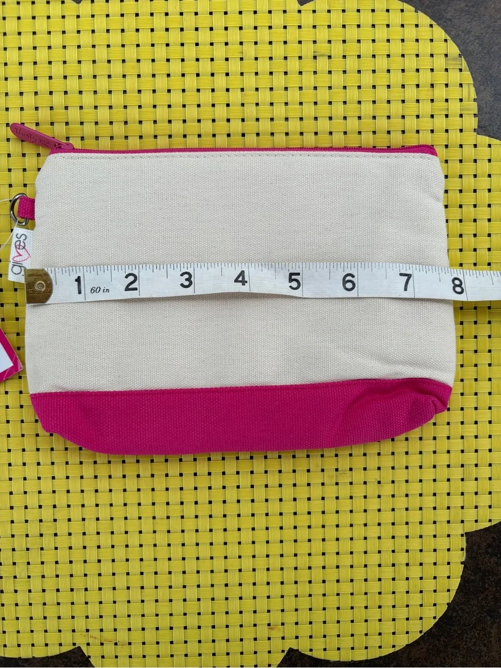 Thirty-One Canvas Crew Gives Zip Pouch NWT